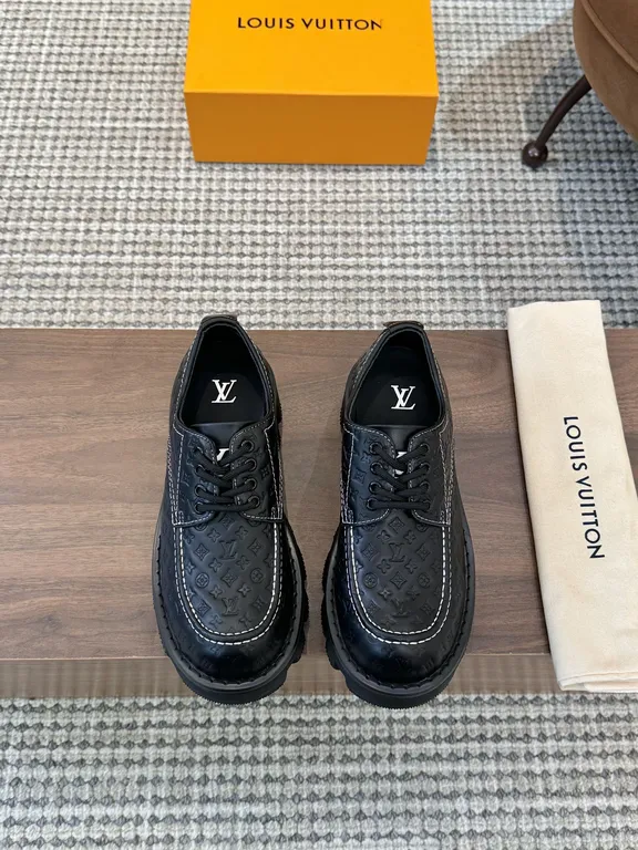 Louis Vuitton Shoe 